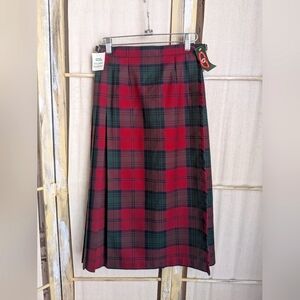 Murray Brothers Of Hawick Scotland Kilt NWT